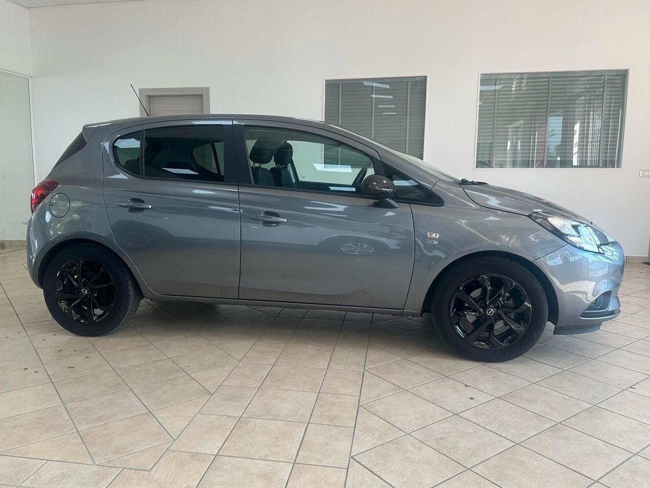 Opel Corsa 1.2 5 porte 120 Anniversary