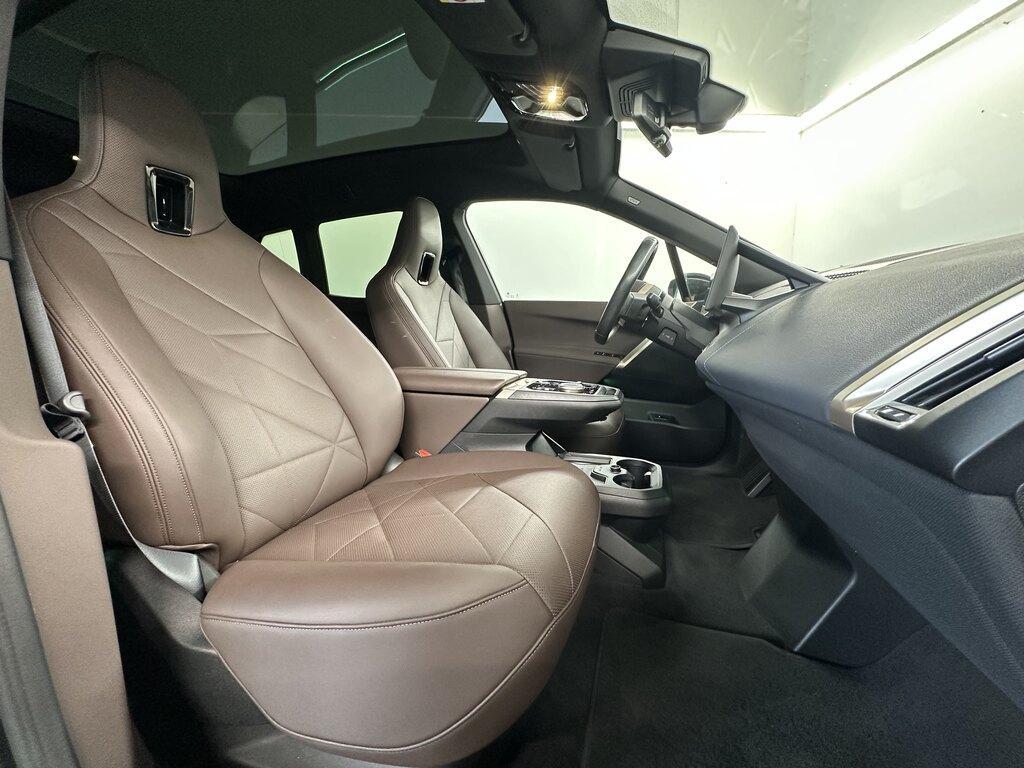 BMW iX 40 pacchetto sportivo xDrive