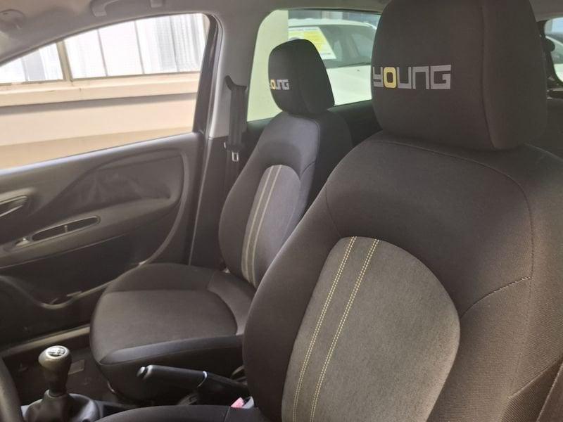 FIAT Punto 5p 1.3 mjt II 16v Lounge eco s&s 8