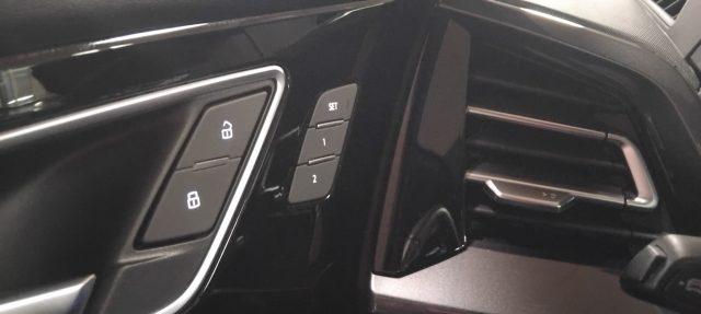 AUDI Q4 e-tron Q4 40 e-tron S line edition FULL