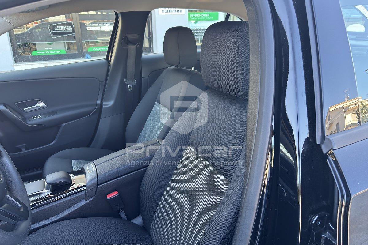MERCEDES A 180 d Automatic Business