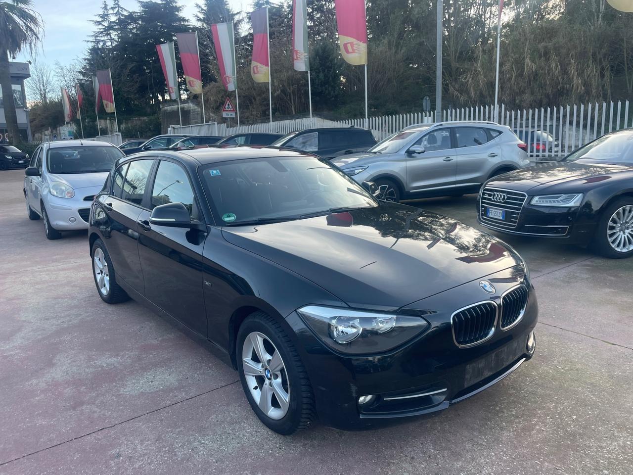 Bmw 116 130i cat 5 porte Eletta