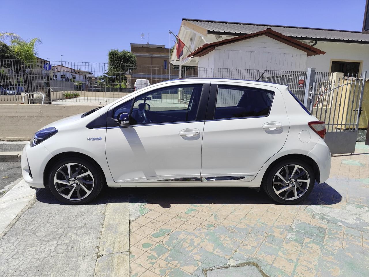 Toyota Yaris 1.5 Hybrid 5 porte Style