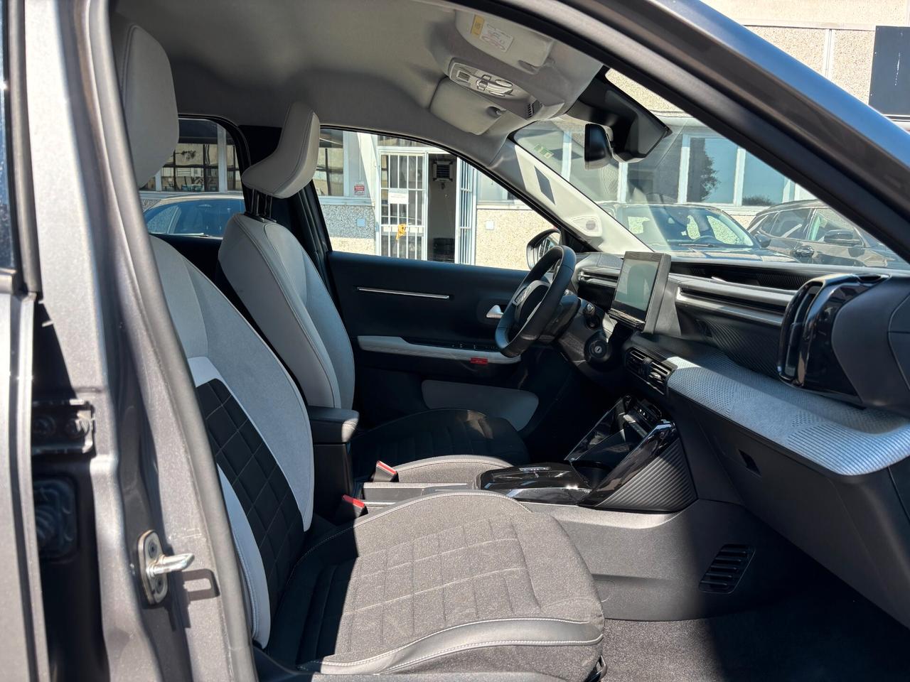 Citroen C3 e-C3 motore elettrico 113 CV Max