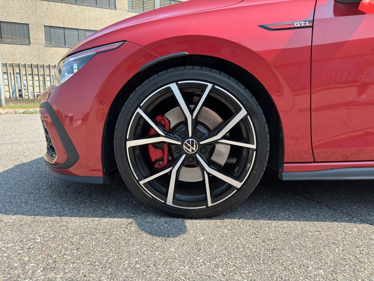 Volkswagen Golf GTI 2.0 TSI DSG