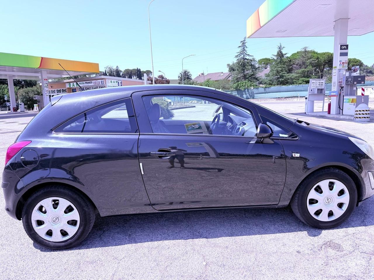 Opel Corsa 1.2 85CV 3 porte GPL-TECH Elective
