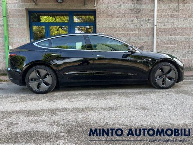 TESLA Model 3 LONG RANGE DUAL MOTOR AWD GUIDA AUTONOMA UNIPRO.