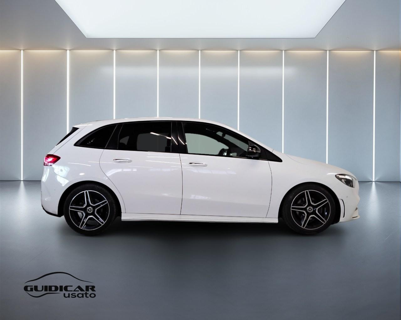 Mercedes-Benz Classe B - W247 2023 - B 180 d AMG Line Advanced Plus auto