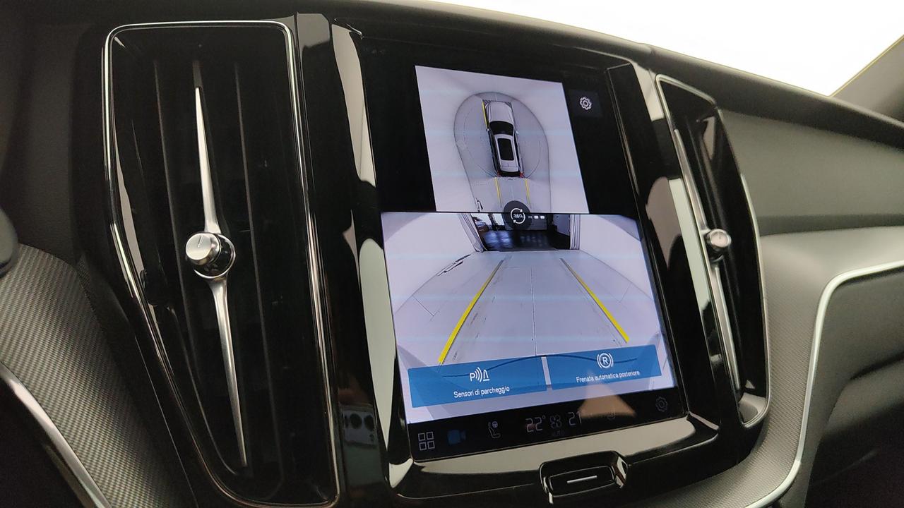 VOLVO XC60 2.0 t6 phev Plus Dark awd auto