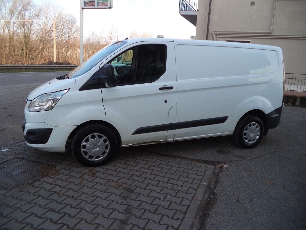 FORD TRANSIT CUSTOM 2.0 TDCI 10 Q.LI EURO 6B