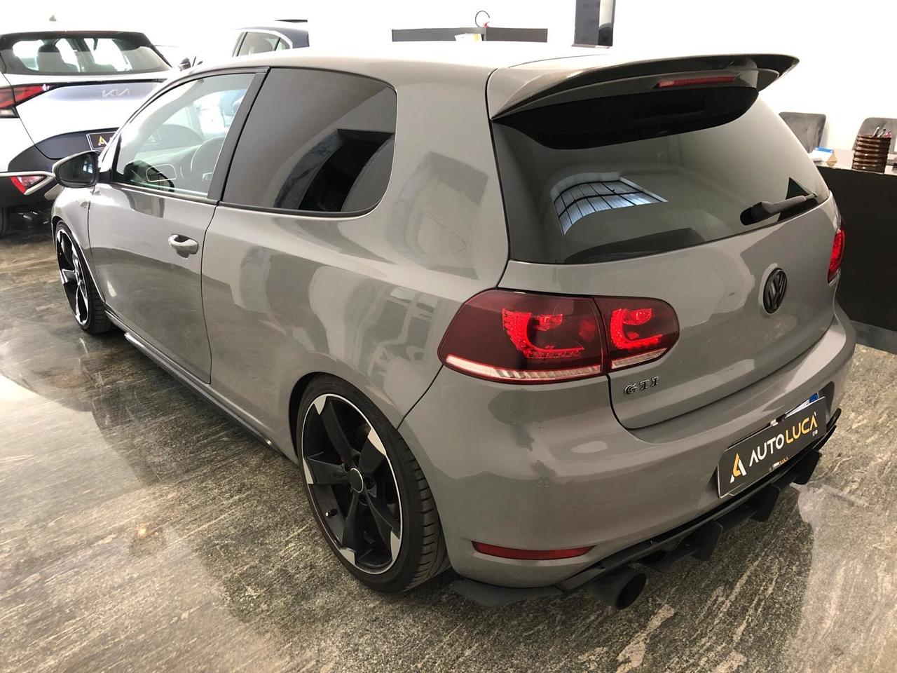 Volkswagen Golf GTI Golf 2.0 TSI 3p. GTI