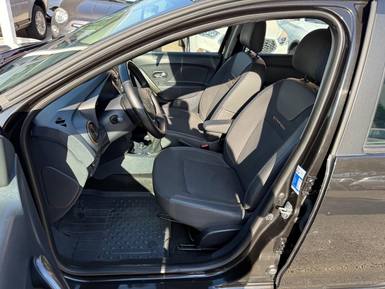 Dacia Sandero 0.9 TCe 12V T-GPL 90CV S&S Serie Spec. Brave