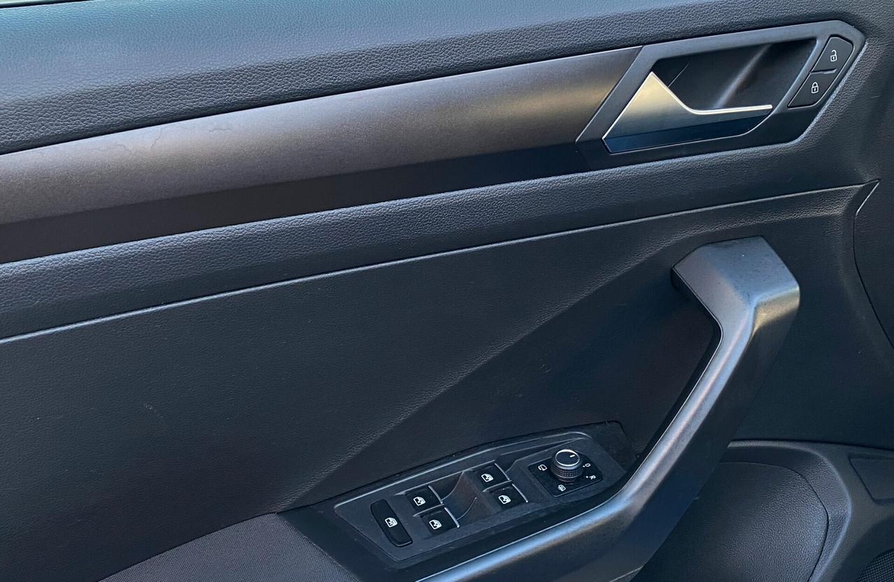 Volkswagen T-Roc Business 1.6 TDI 116CV