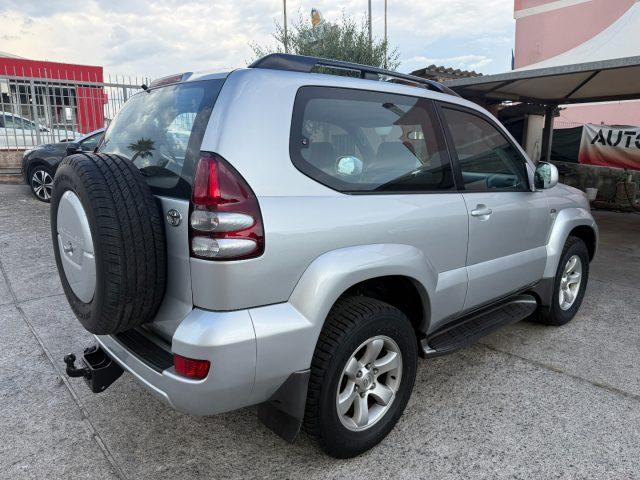 TOYOTA Land Cruiser 3.0 D-4D 16V cat 3 porte Sol