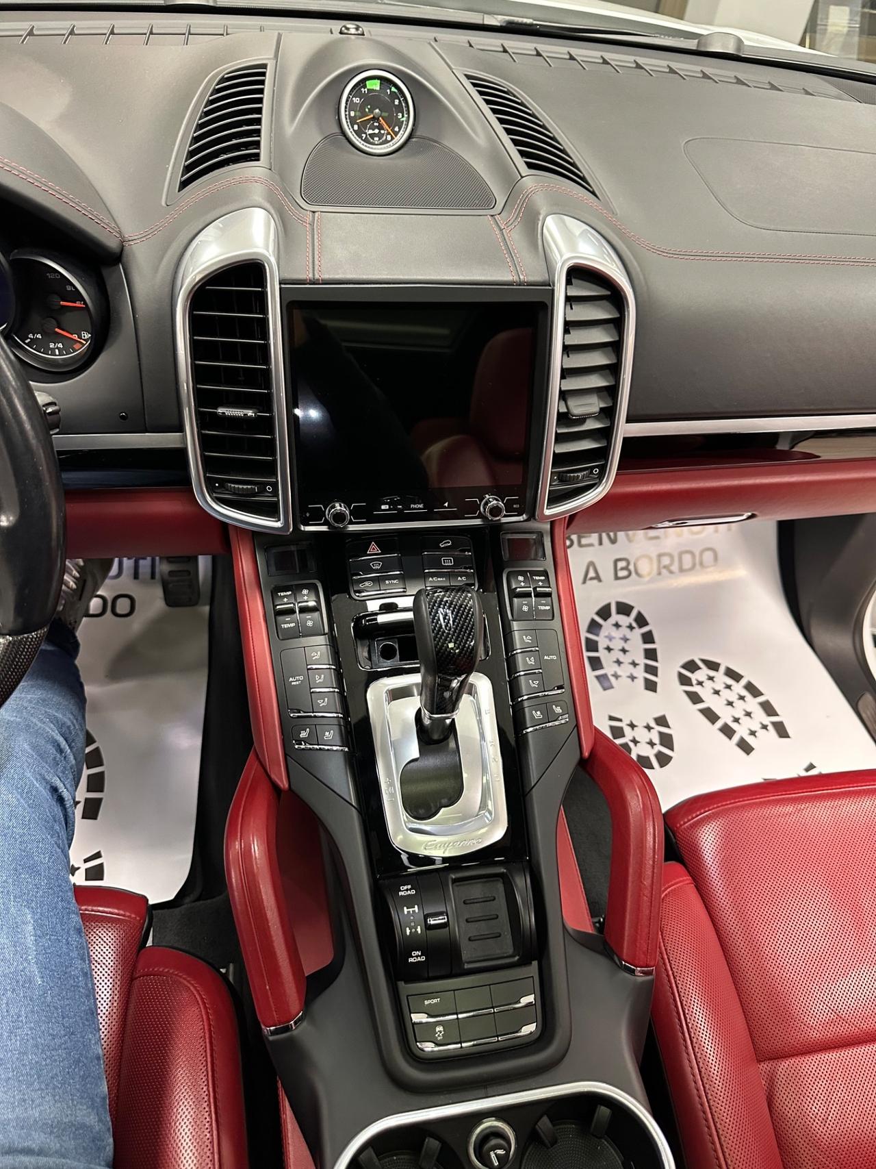 Porsche Cayenne 3.0 Diesel 12/2016 euro 6 239 cv