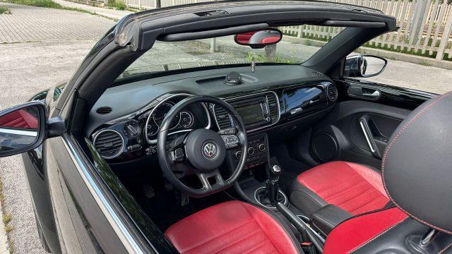 VOLKSWAGEN Maggiolino Cabrio 1.6 TDI Design