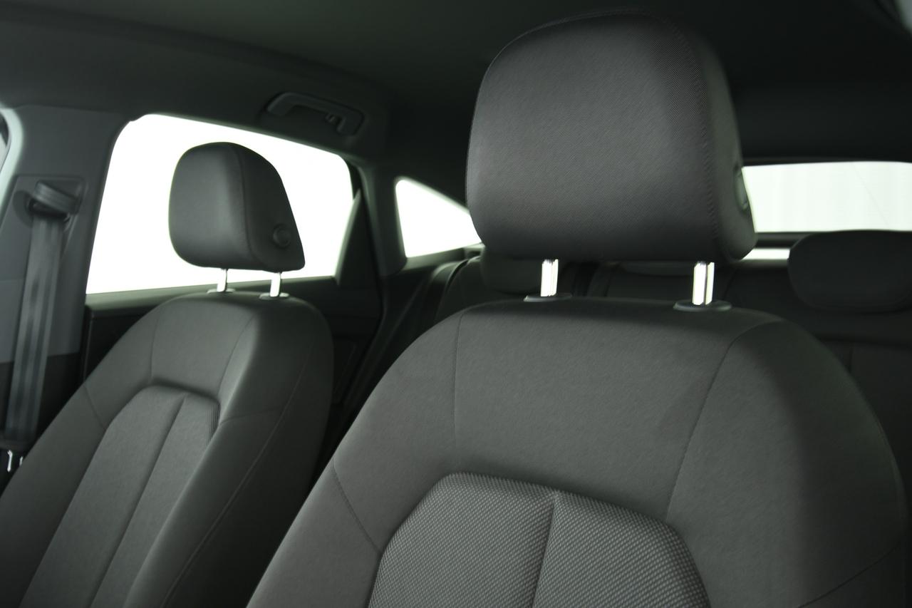 AUDI Q4 Sportback e-tron 40 CAMERA+ACC+APP CONNECT