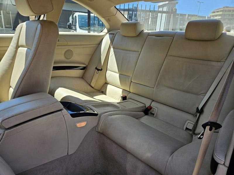 BMW Serie 3 320d Coupe Attiva 177cv