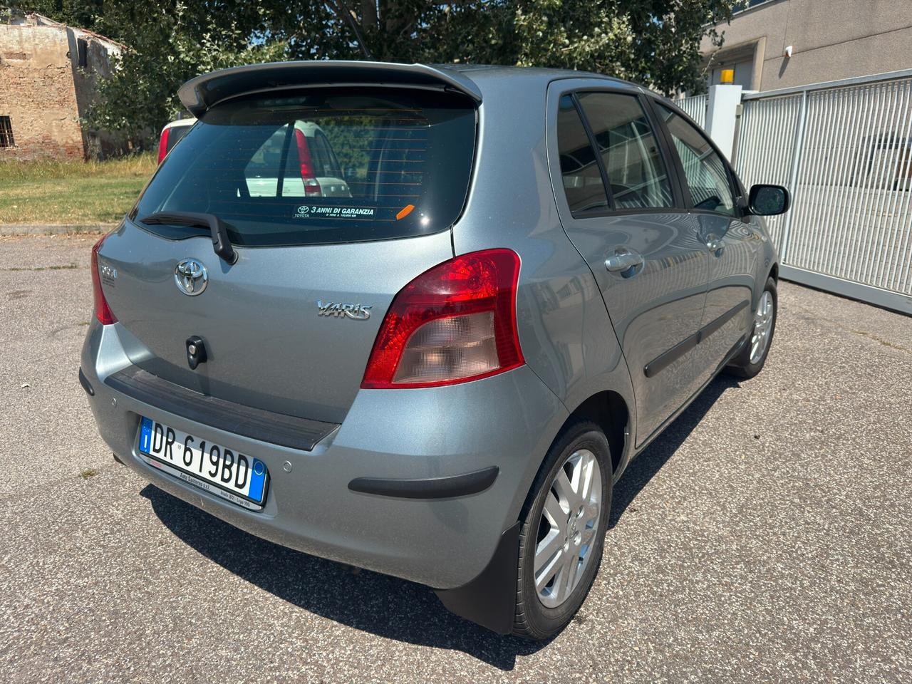 Toyota Yaris 1.3 5 porte Sol