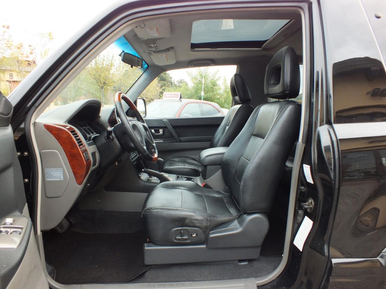 MITSUBISHI PAJERO 3.2 16V DI-D CORTO GLX
