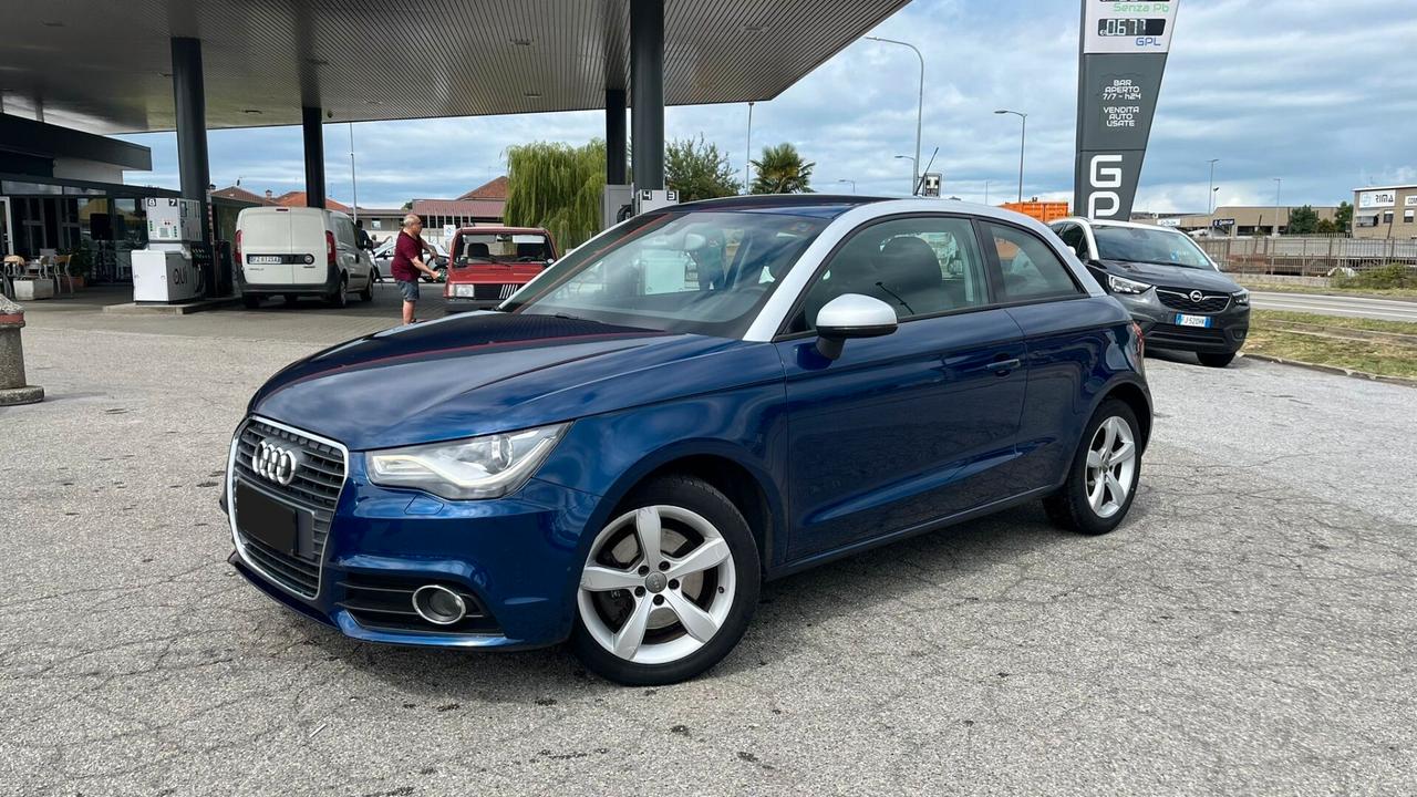 Audi A1 SPB 1.6 TDI 105 CV Attraction