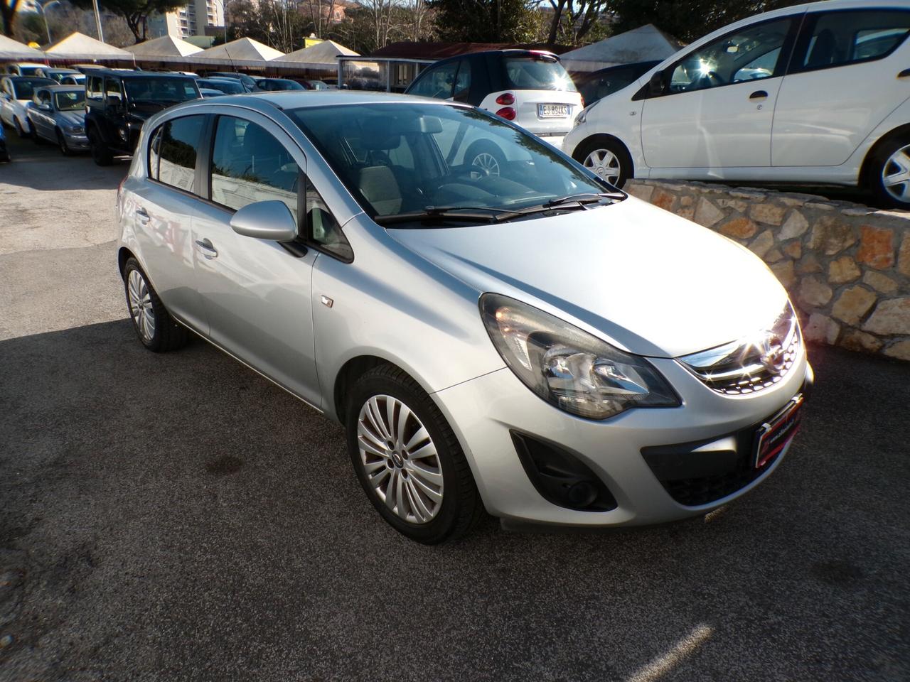 Opel Corsa 1.2 85CV 5 porte GPL-TECH Edition