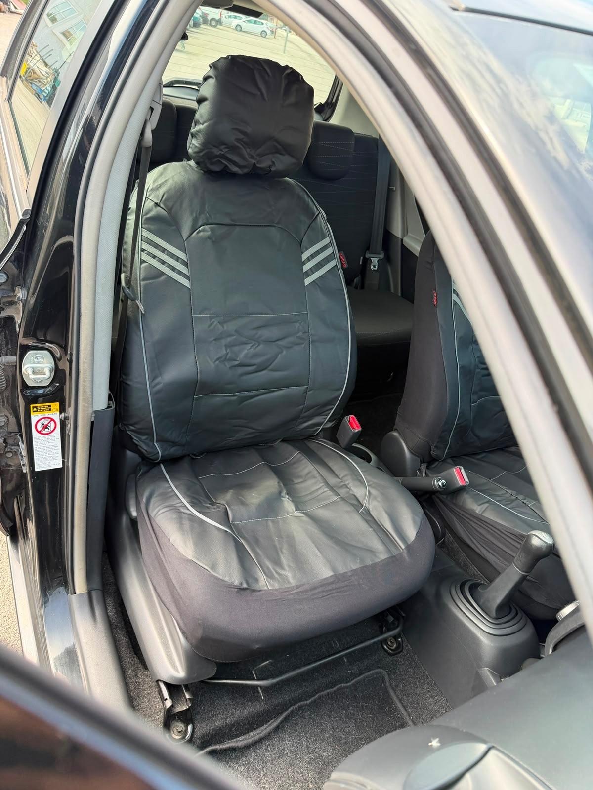 Toyota Yaris 1.0 5p Sol 130000 km