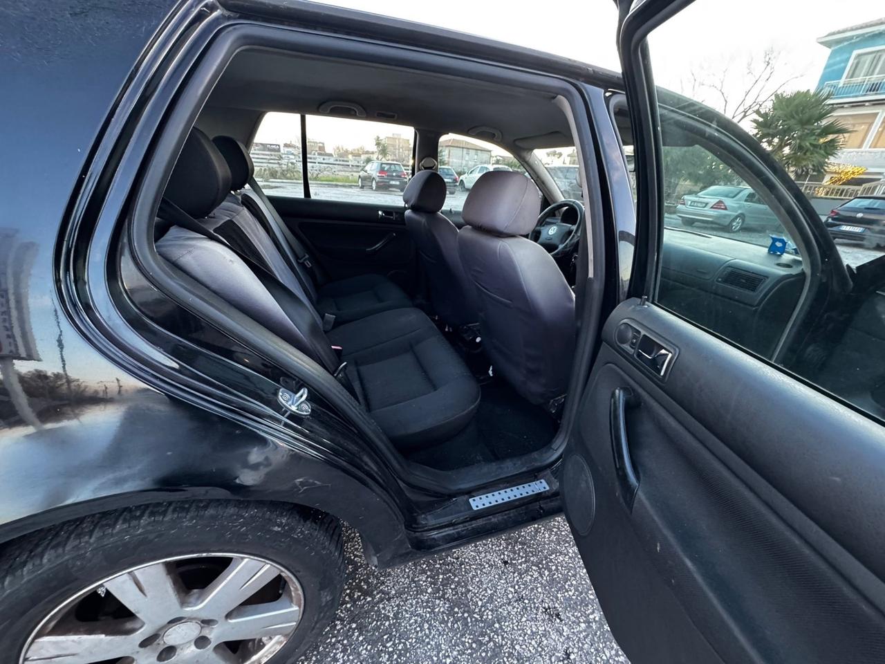 Volkswagen Golf 1.9 TDI/101 CV cat 3p. Time