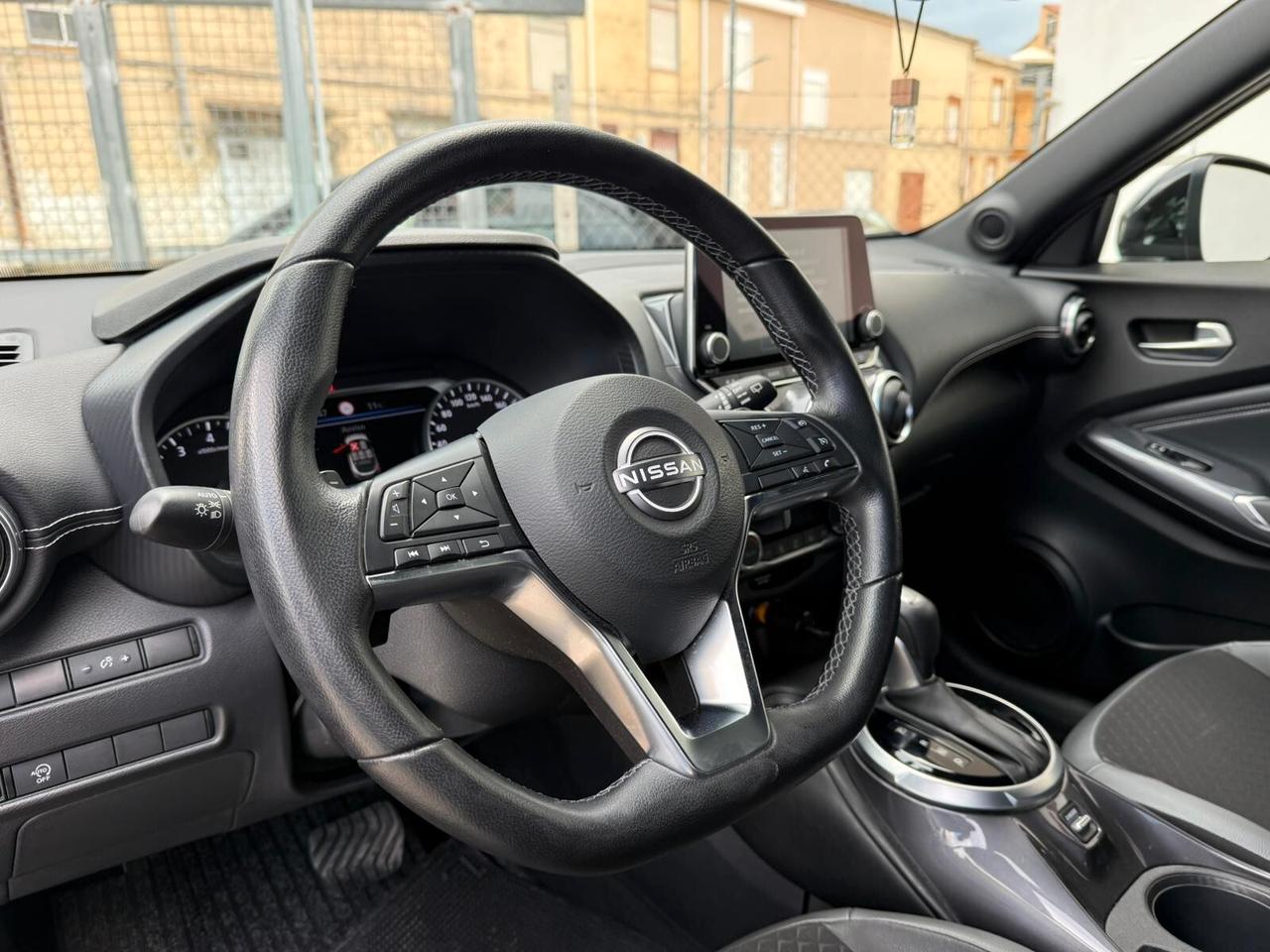 Nissan Juke 1.0 DIG-T 114 CV N-Connecta