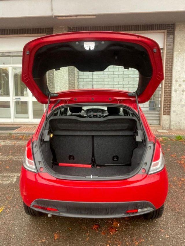 LANCIA Ypsilon 1.2 69 CV 5 porte Elefantino Blu