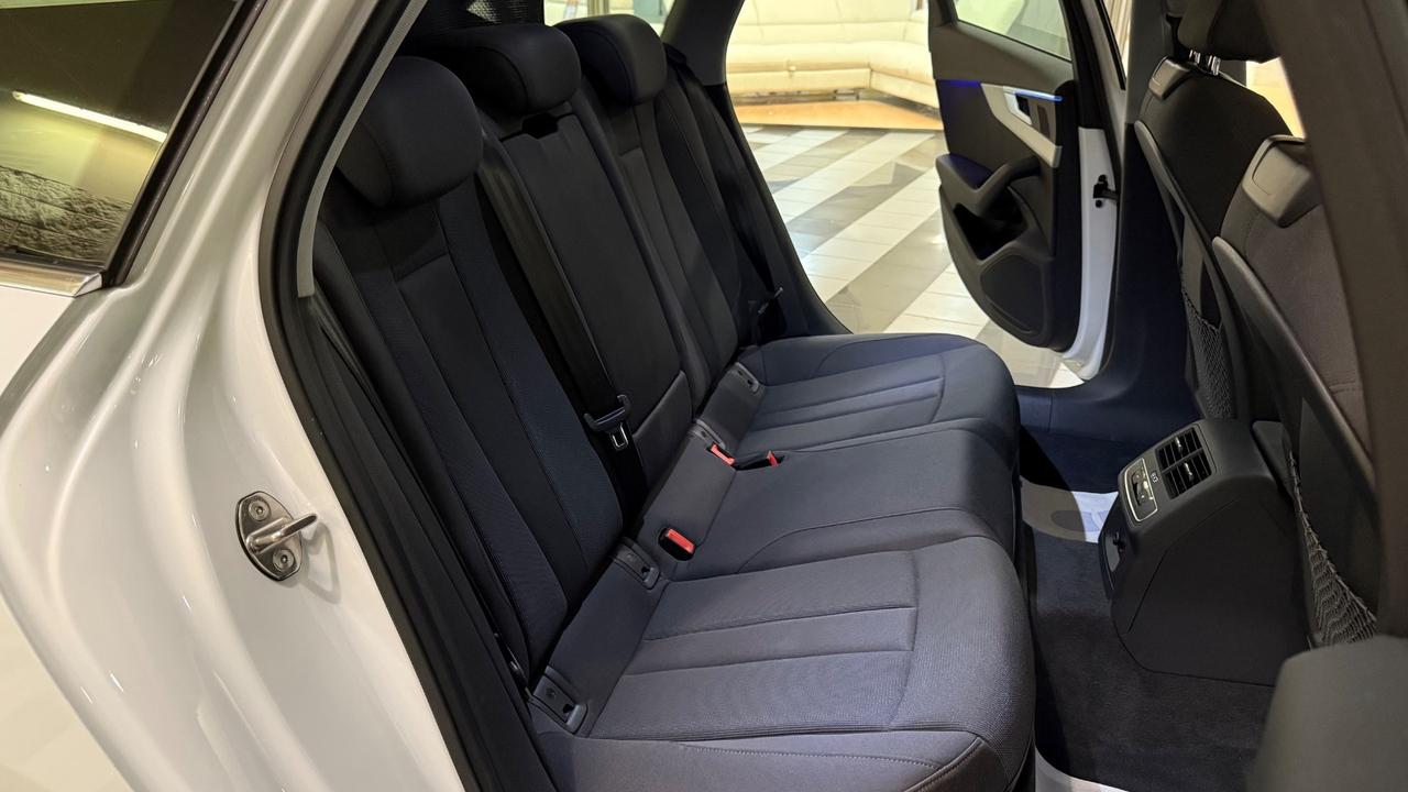 Audi A4 Avant 35 TDI/163 CV S tronic Business Advanced