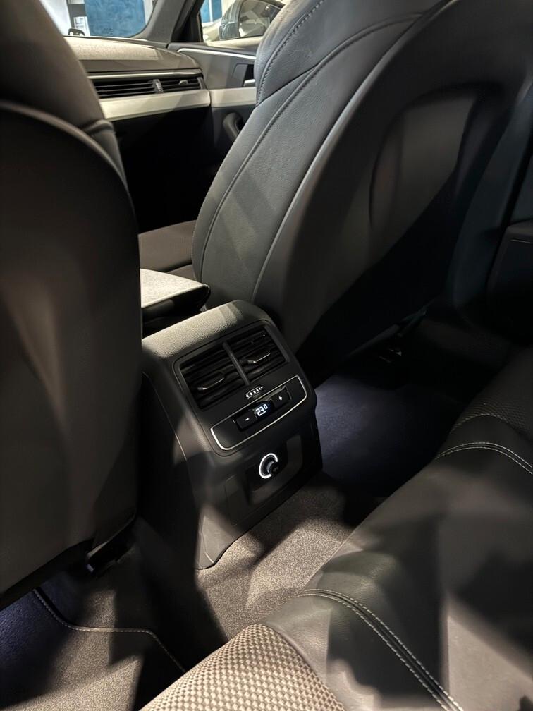 Audi A4 Avant 40 2.0 tdi S line edition 190cv s-tronic