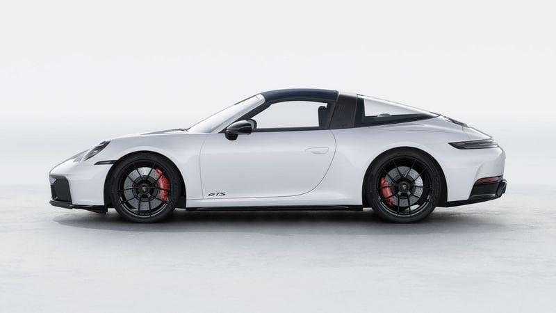 Porsche 911 992 II Targa 4 GTS - IVA Esposta