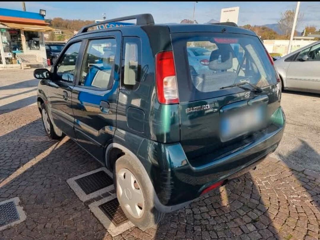 Suzuki Ignis 1.3 benzina con 293.000km NEOPATENTATI ok