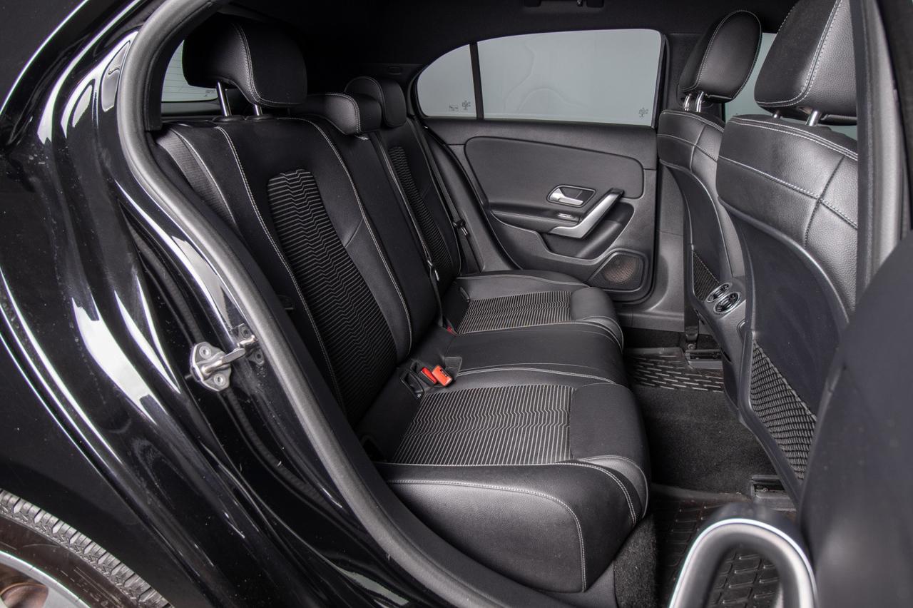 Mercedes-Benz A 180 D Sport Auto 116cv