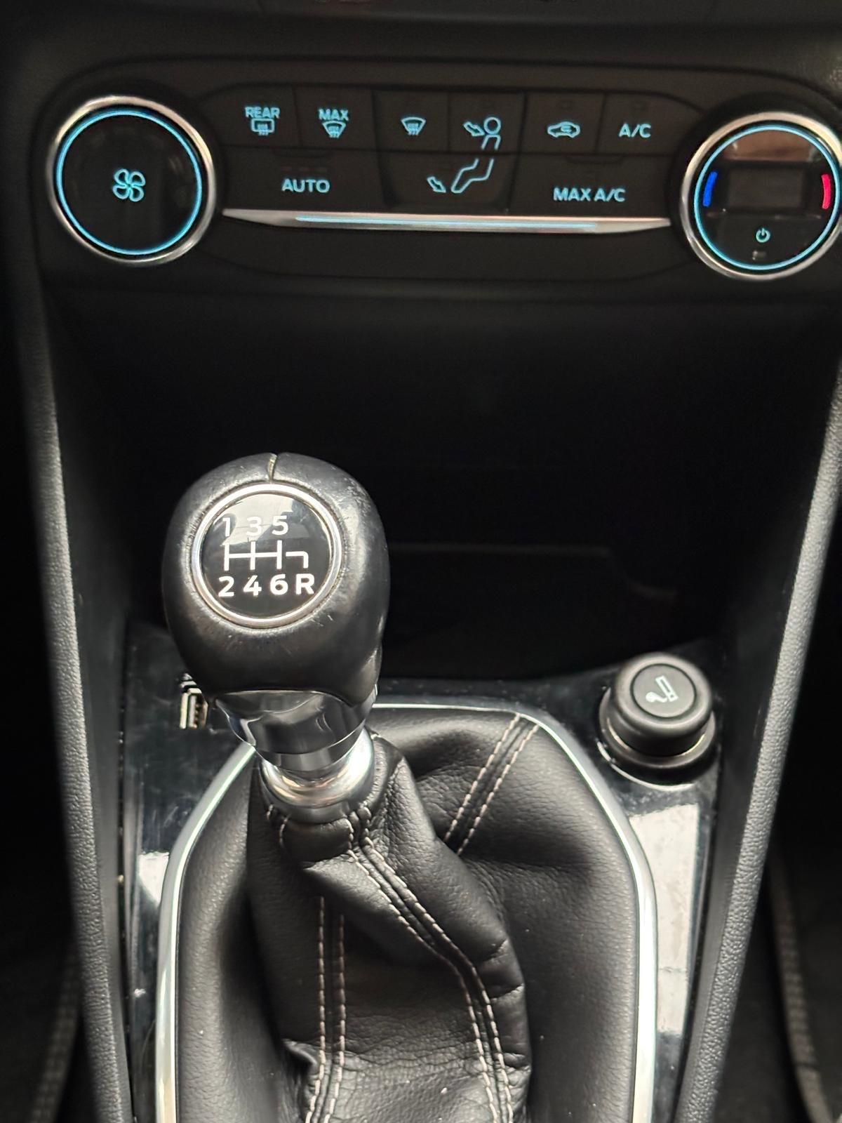 Ford Fiesta 1.5 EcoBlue 5 porte Titanium