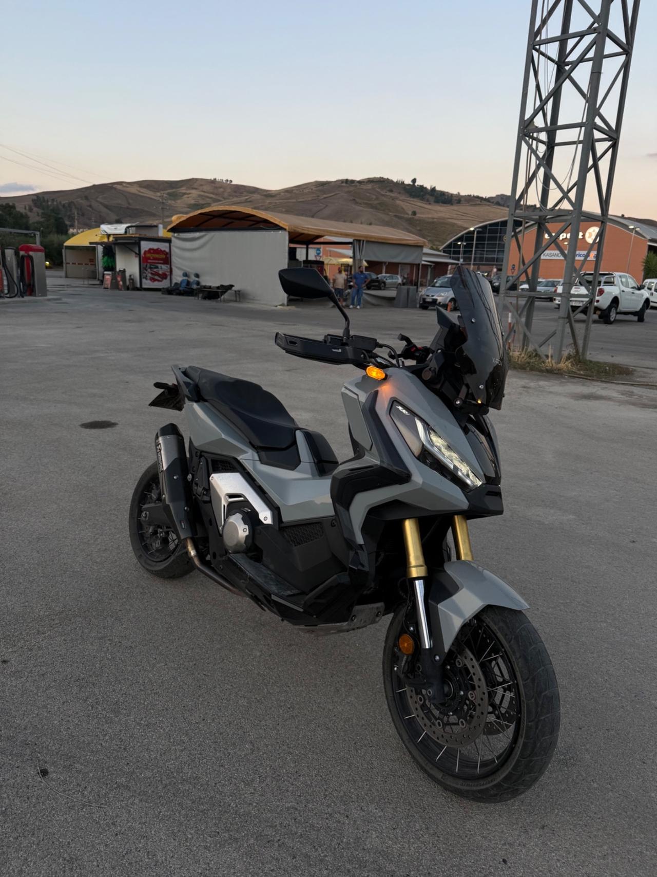 Honda X-ADV 750
