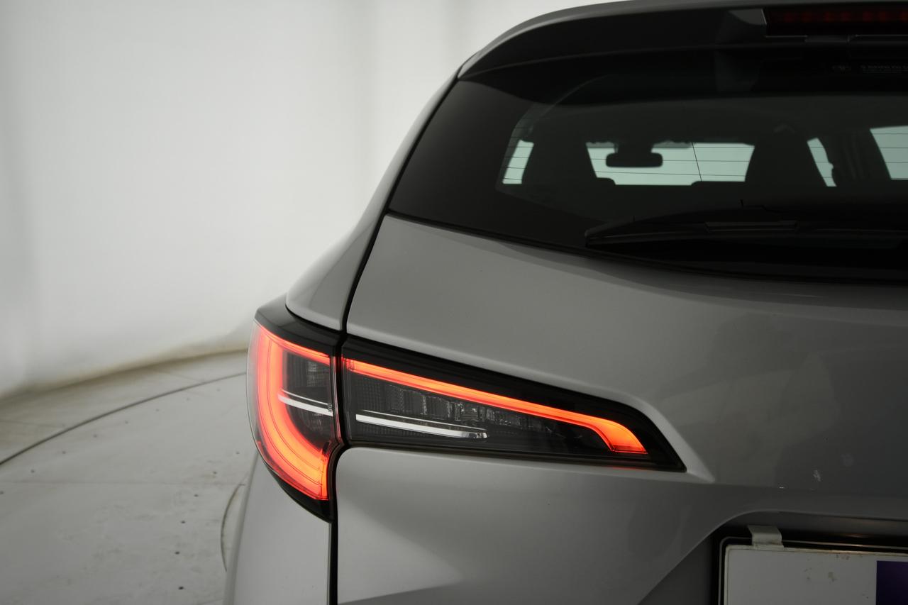 TOYOTA Corolla Touring Sports 1.8h Business cvt CAMERA+ACC+APP CONNECT