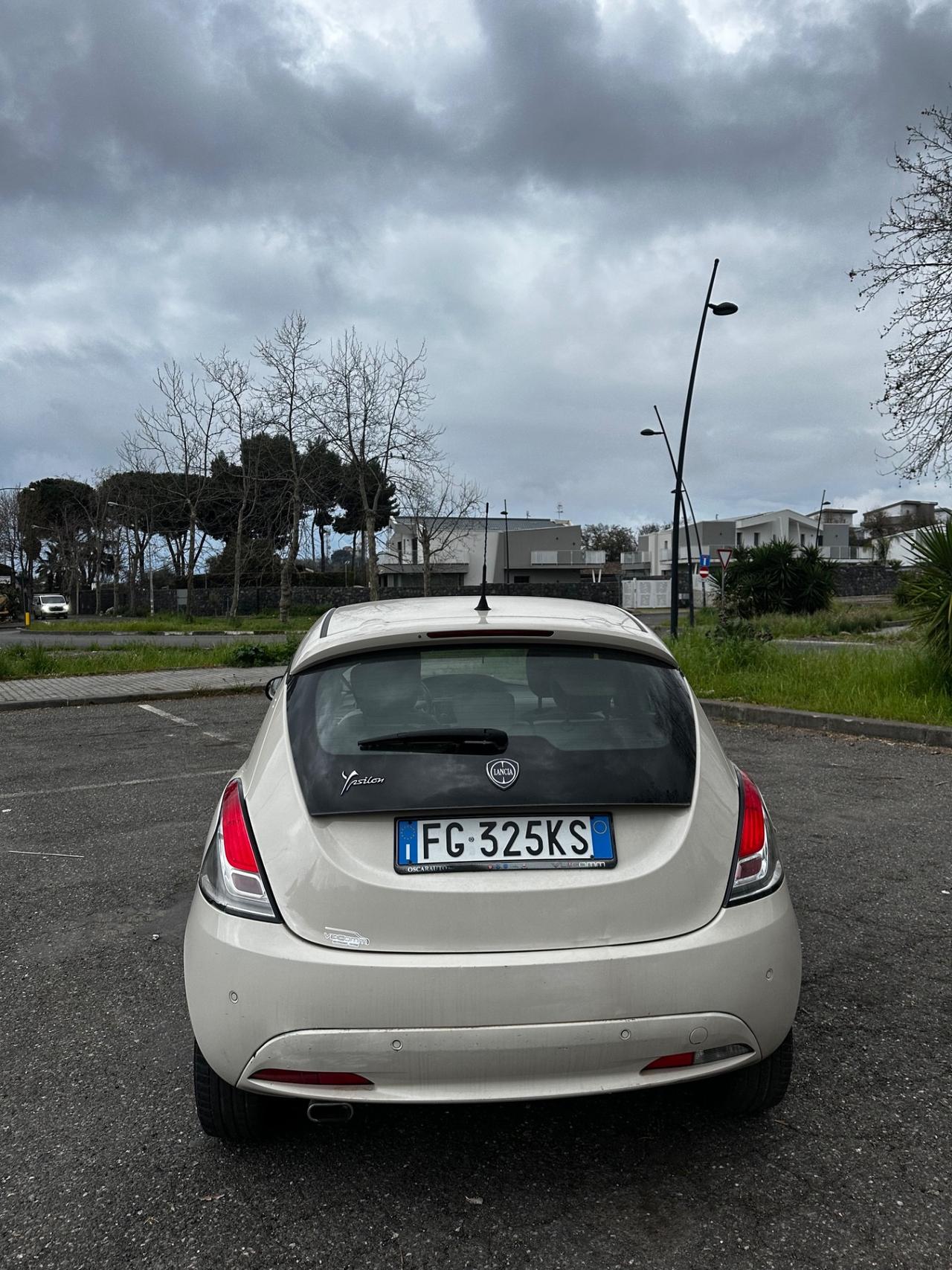 Lancia Ypsilon 1.2 69 CV 5 porte GPL Ecochic Gold