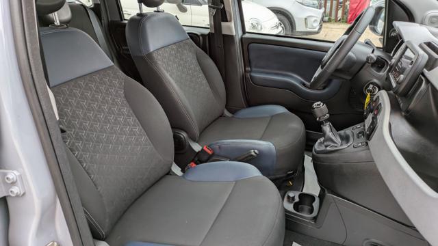 FIAT Panda CROSS HYBRID 1.0cc 70cv