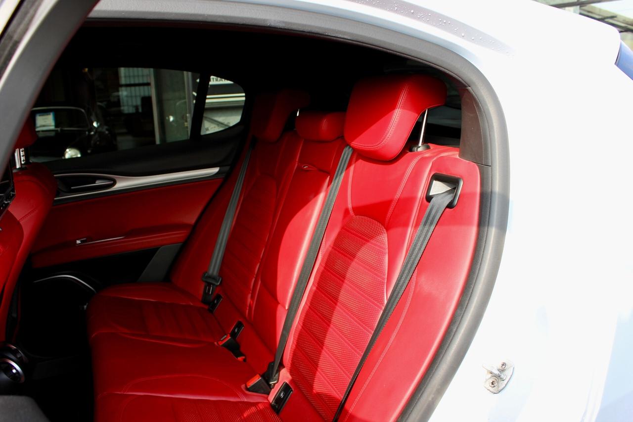 Alfa Romeo Stelvio 2.2 Turbodiesel 210 CV AT8 Q4 Veloce PELLE NAVY BAULE ELETT.