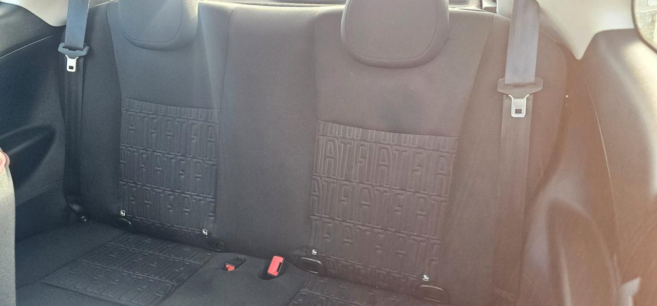 Fiat 500 500e Berlina 42 kWh La Prima