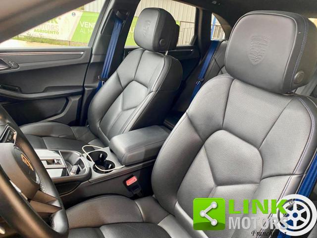 PORSCHE Macan 2.0