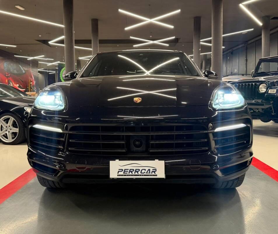 Porsche Cayenne 3.0 e-hybrid tiptronic