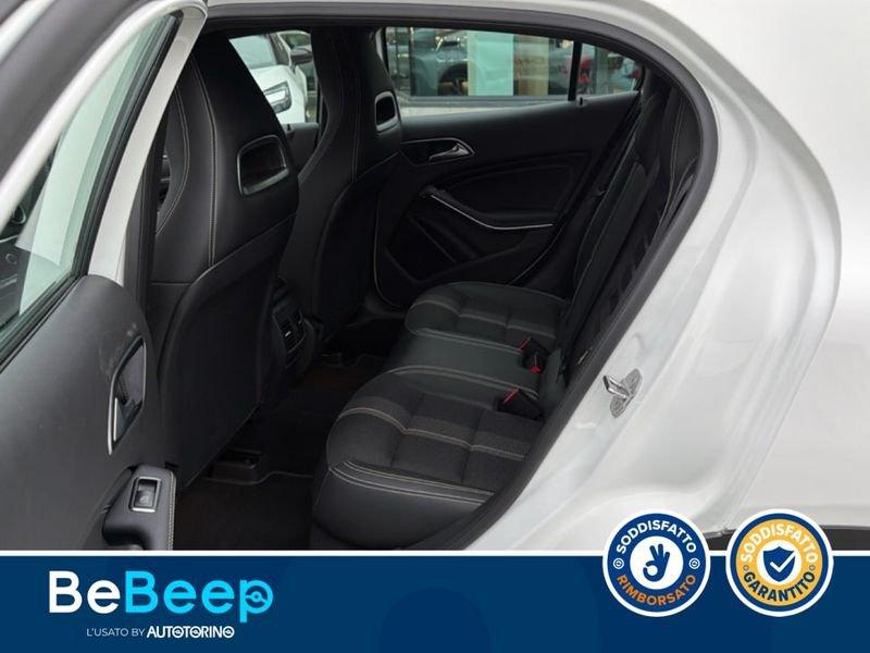 Mercedes-Benz GLA 200 SPORT AUTO