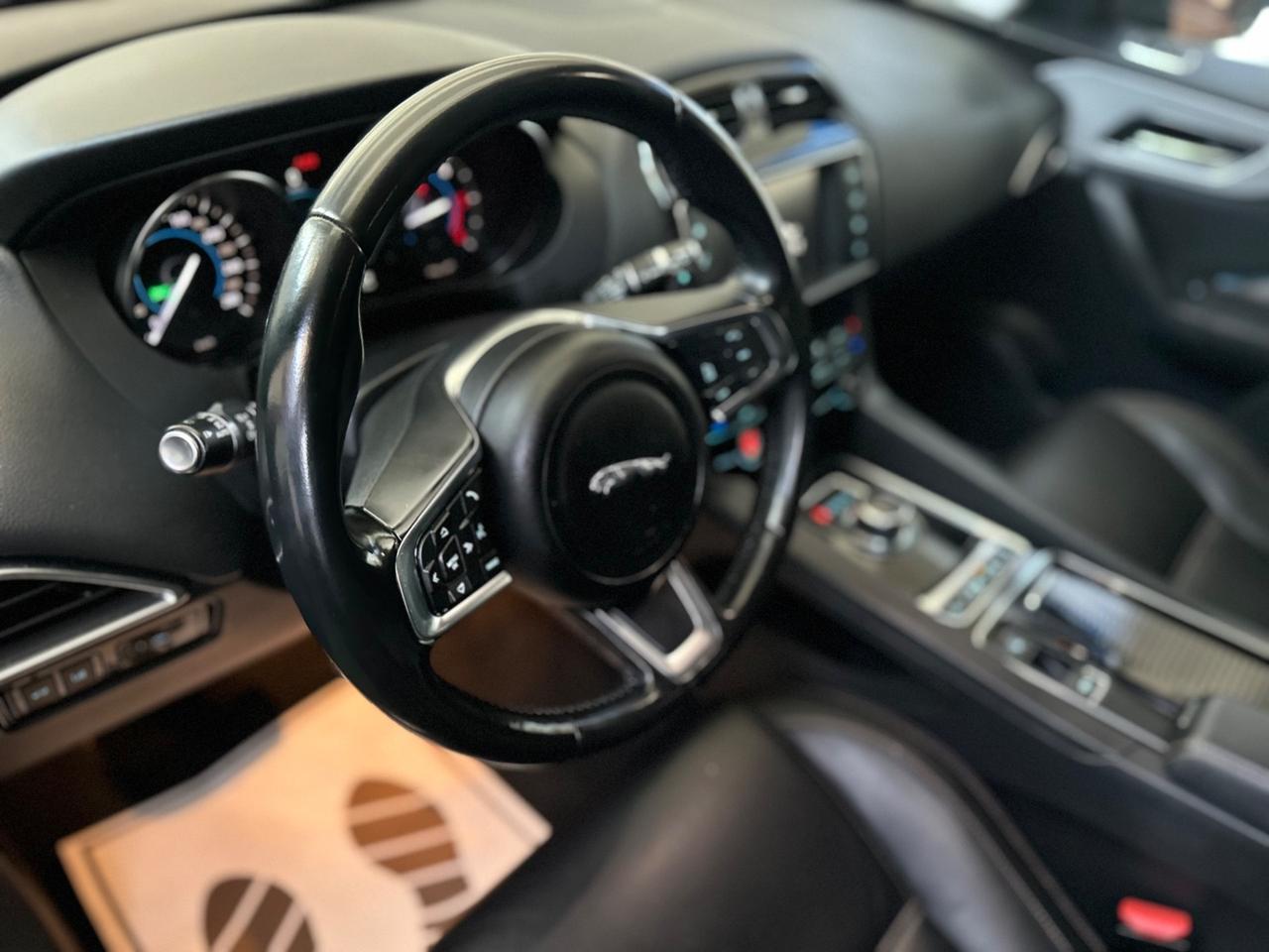 Jaguar F-Pace 2.0 /180cv aut. Prestige/2018/4x4