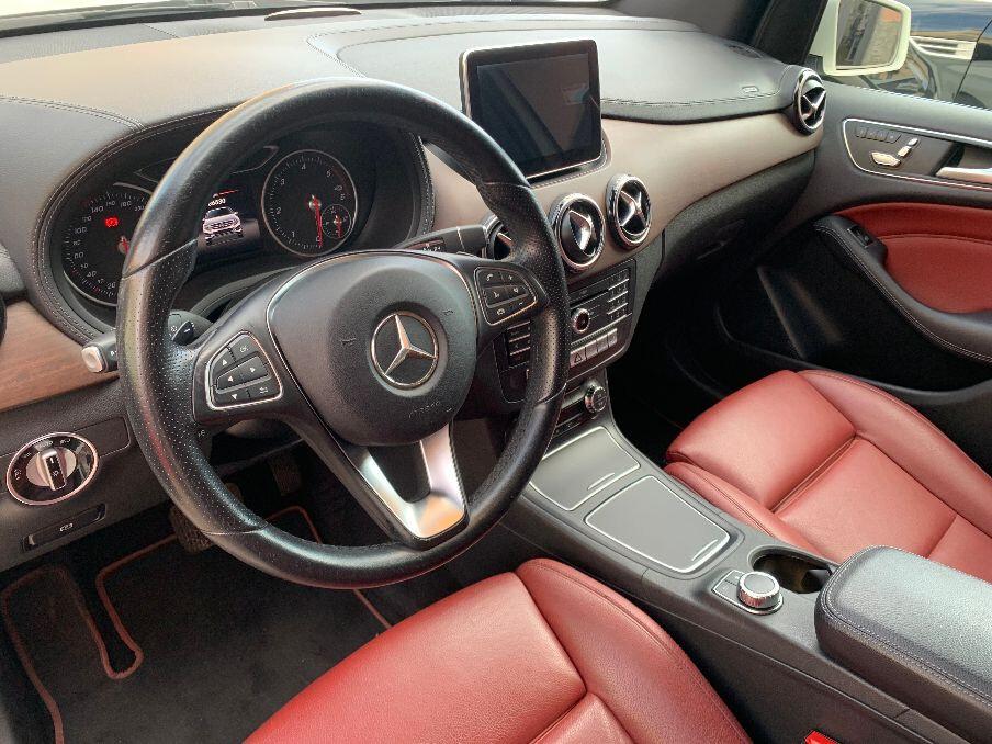 Mercedes-benz B 200 d Automatic Premium - UNIPROPRIETARIO