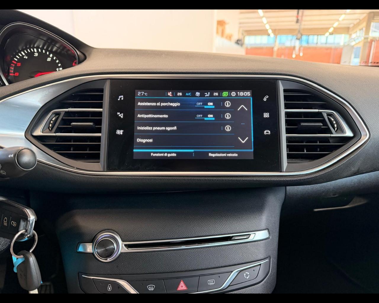 PEUGEOT 308 2ª serie - 308 BlueHDi 100 S&S Business