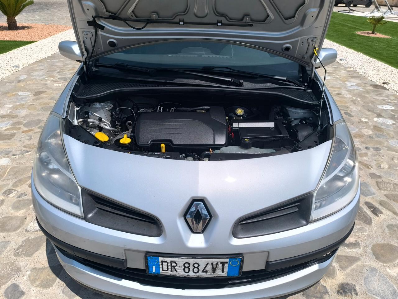 Renault Clio Storia 1.2 16V 5 porte Dynamique perfetta