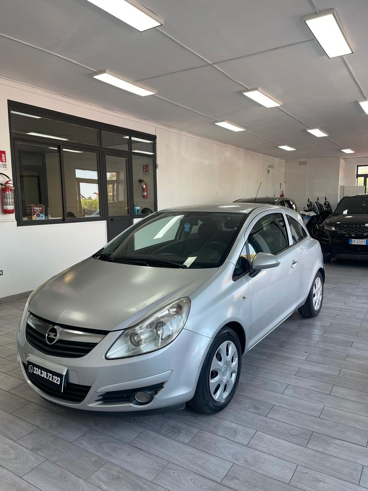 Opel Corsa 1.2 80CV 3 porte GPL-TECH Club